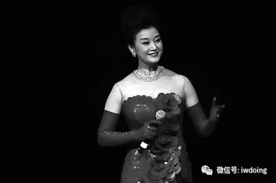 分析了2000家事务所的名字，为了搞清楚它们怎么起名