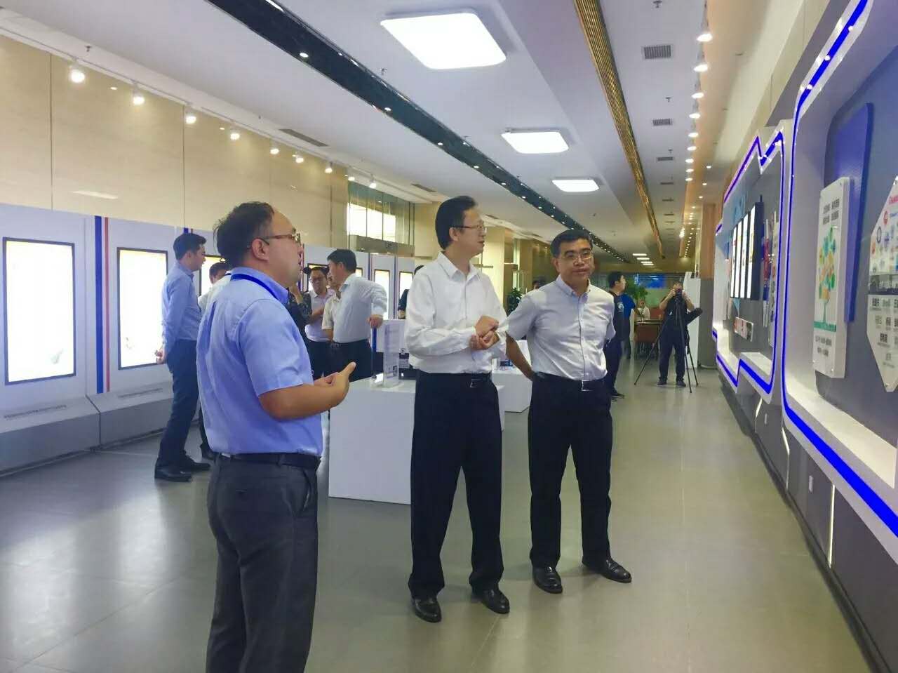 中国(绵阳)科技城军民融合知识产权运营平台正式揭牌运营