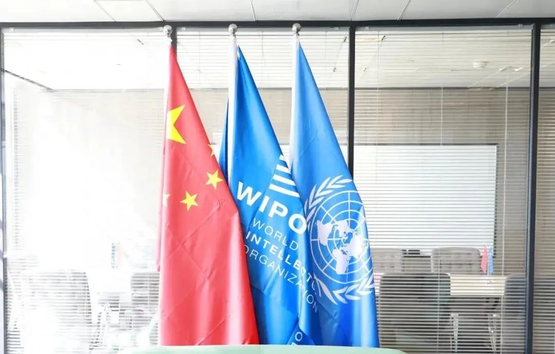 上海浦东法院涉外知识产权司法服务保障营商环境建设白皮书及典型案例