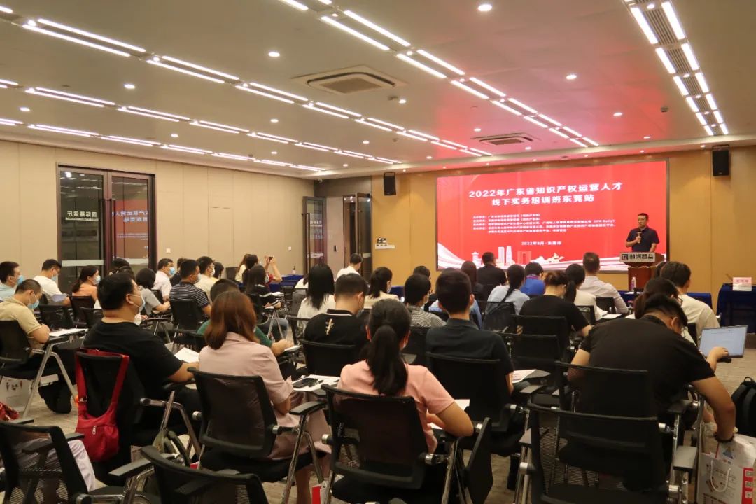 四二六人才发展院定制化培训服务模块正式上线！